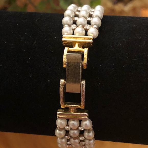 Watch - Picture 4 of 4